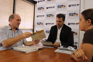 Diretores da Abes apresentam programação 2015 ao Eng. Melvis