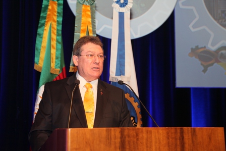 Eng. Capoani ressaltou a honra de presidir uma instituição da grandiosidade do CREA-RS