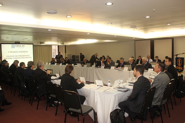 O Colégio de Presidentes é um fórum consultivo do Sistema Confea/Crea e Mútua que tem como objetivo debater temas relacionados à area tecnológica