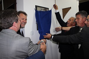 Ato de descerramento da placa contou com a presença do deputado federal Afonso Hamm