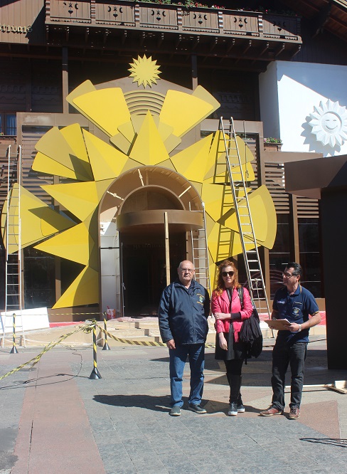 A arquiteta Daniela Corso e os agentes fiscais do CREA-RS