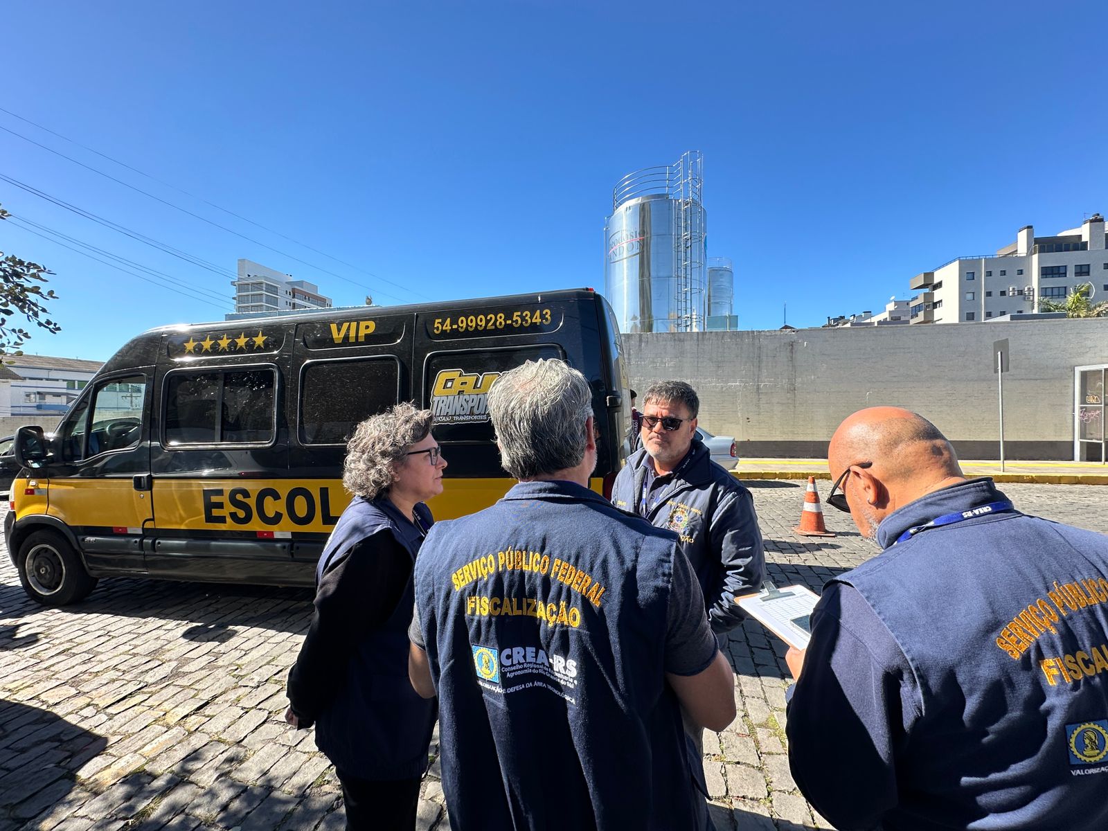 A ação contou com a presença da Eng. Química e Eng. Seg. Trab. Roselaine Mignoni, inspetora-secretária de Caxias do Sul