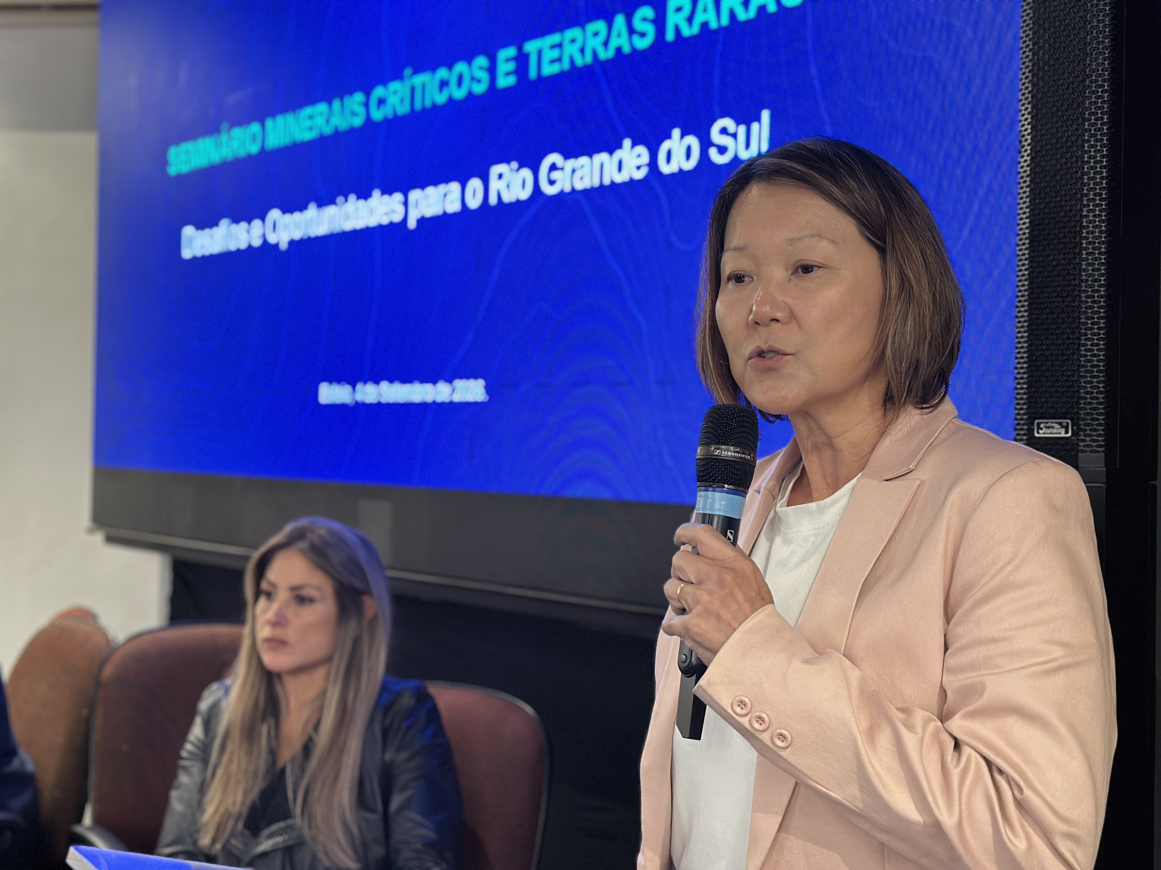 Eng. Geól. Lucy Takehara